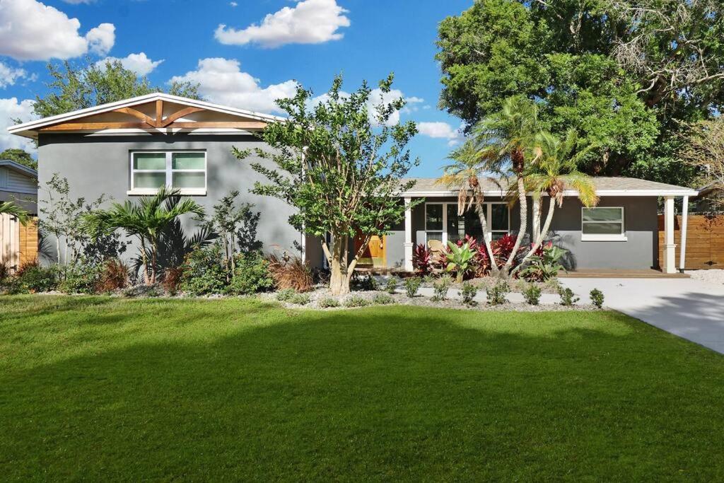 Palm Tree Paradise Tampa Pool Home エクステリア 写真