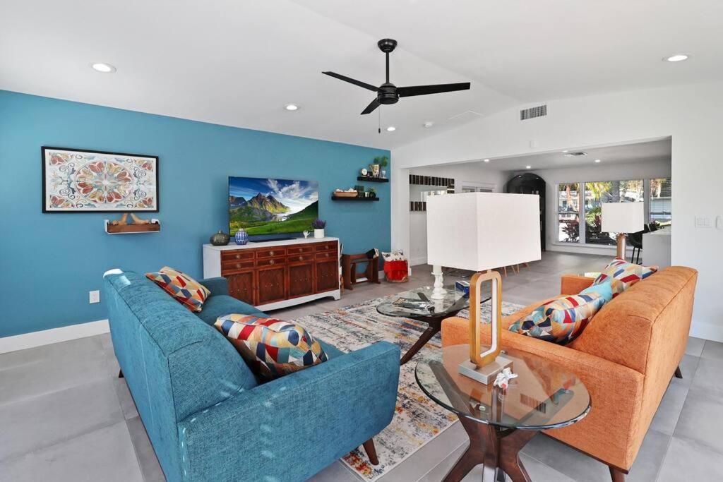 Palm Tree Paradise Tampa Pool Home エクステリア 写真