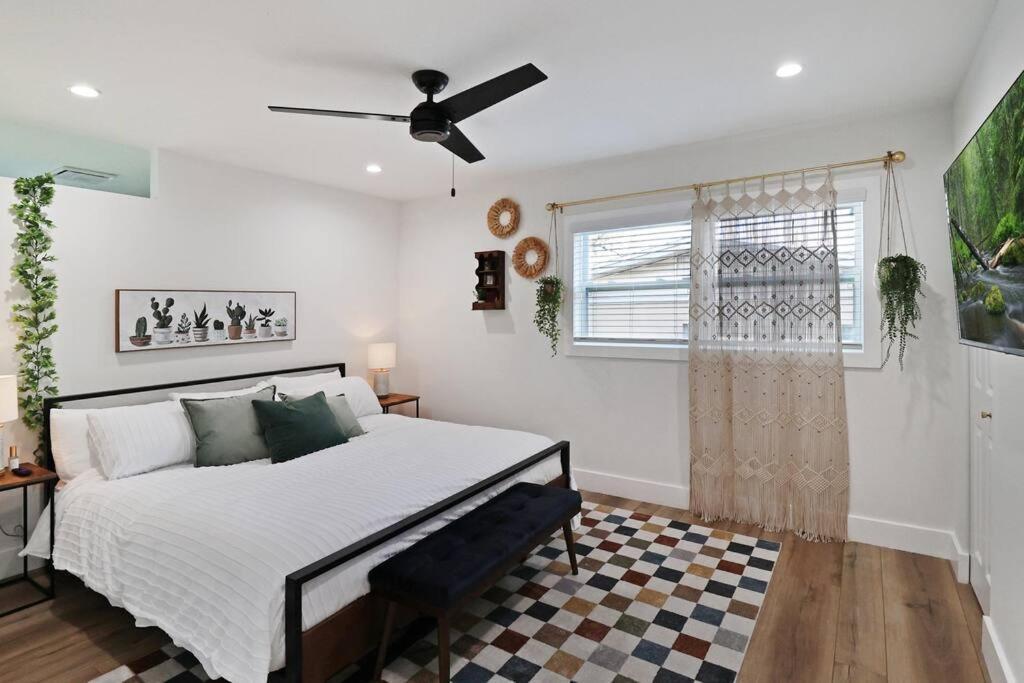 Palm Tree Paradise Tampa Pool Home エクステリア 写真