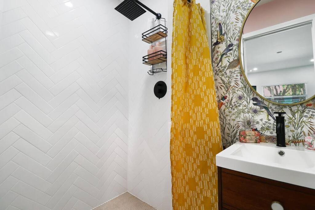 Palm Tree Paradise Tampa Pool Home エクステリア 写真