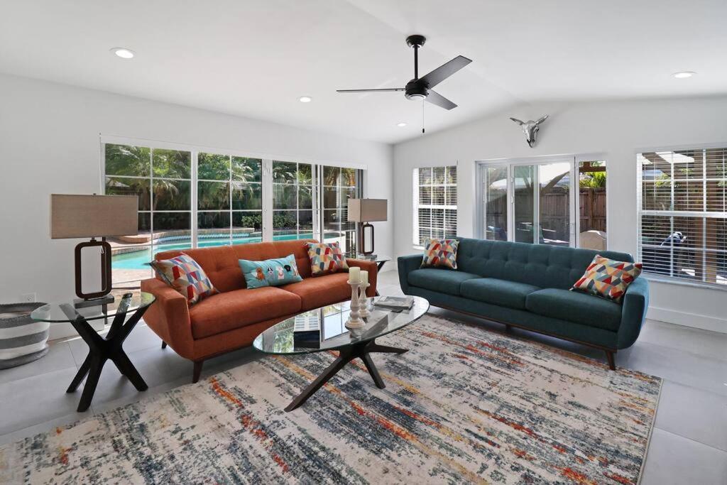 Palm Tree Paradise Tampa Pool Home エクステリア 写真